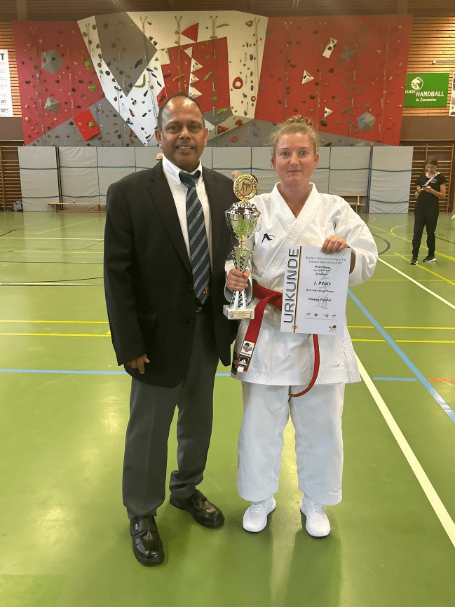 Oxana mit Shihan Athula