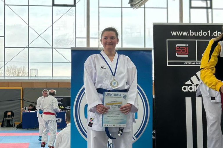 Bayerische Meisterschaft: Platz 2 für Oxana